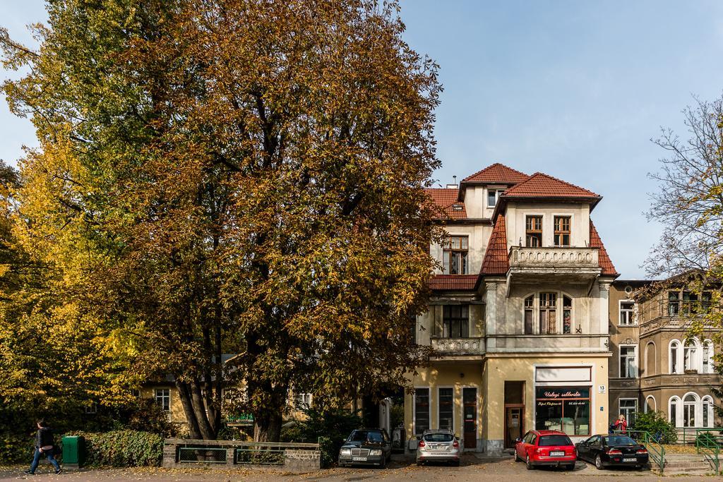 Sanhaus Apartments - Chopina 13 - Apartamenty W Centrum, 5 Minut Od Plazy I Deptaka سوبوت المظهر الخارجي الصورة